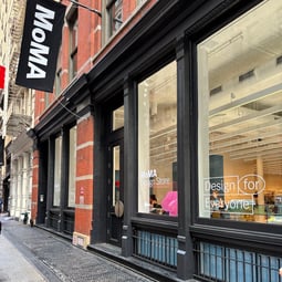 Horace débarque au MoMA Design Store de Soho, à New York